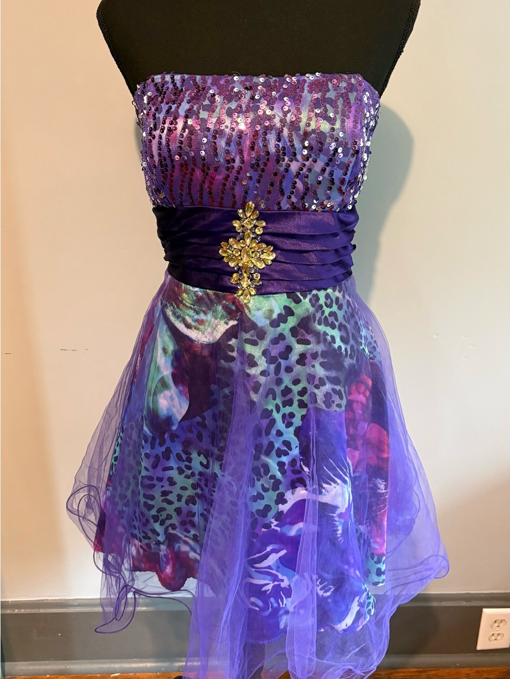 Y2K McBling  prom homecoming party dress.